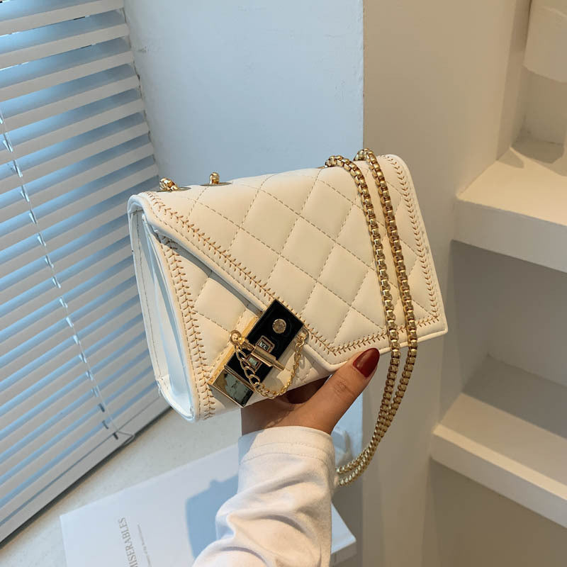 Chain Messenger Shoulder Bag